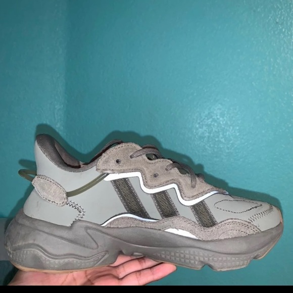 footlocker ozweego junior